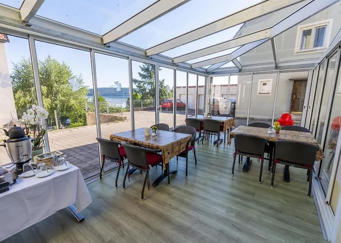 Gaestehaus Kleeberger Bed & Breakfast 3*