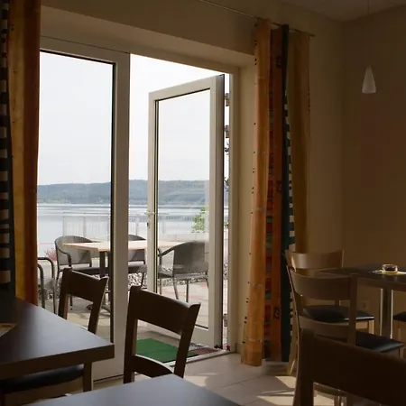 Gaestehaus Kleeberger Bed and Breakfast