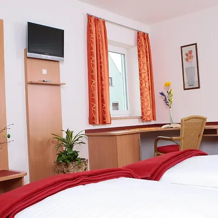 Gaestehaus Kleeberger 3*