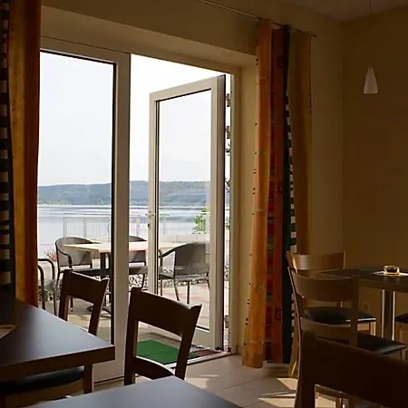 Gaestehaus Kleeberger Bed & Breakfast 3*