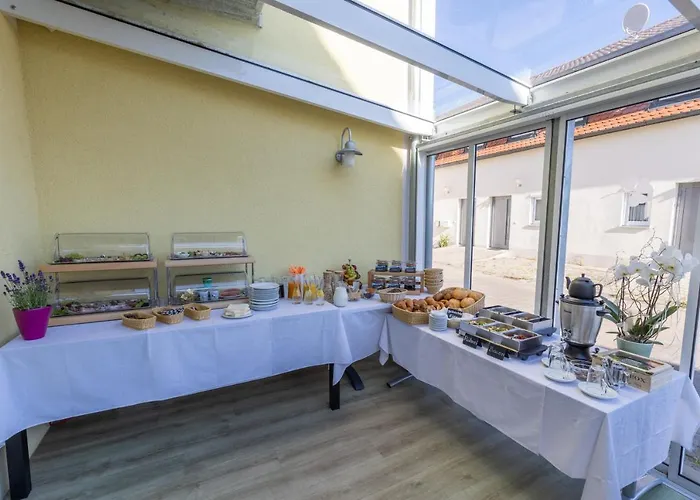 Gaestehaus Kleeberger B&B 플라인펠트